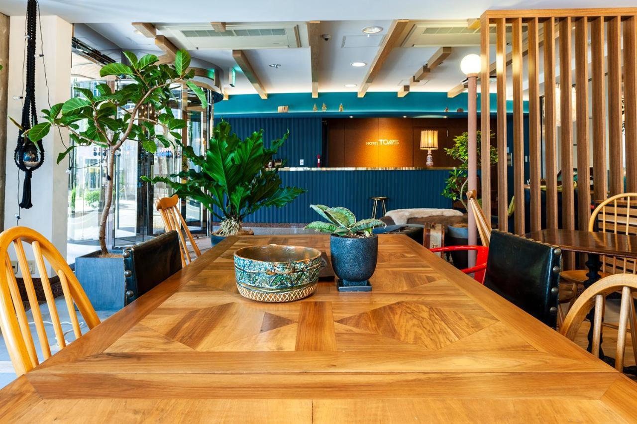 Hotel Toms Tokio Zewnętrze zdjęcie