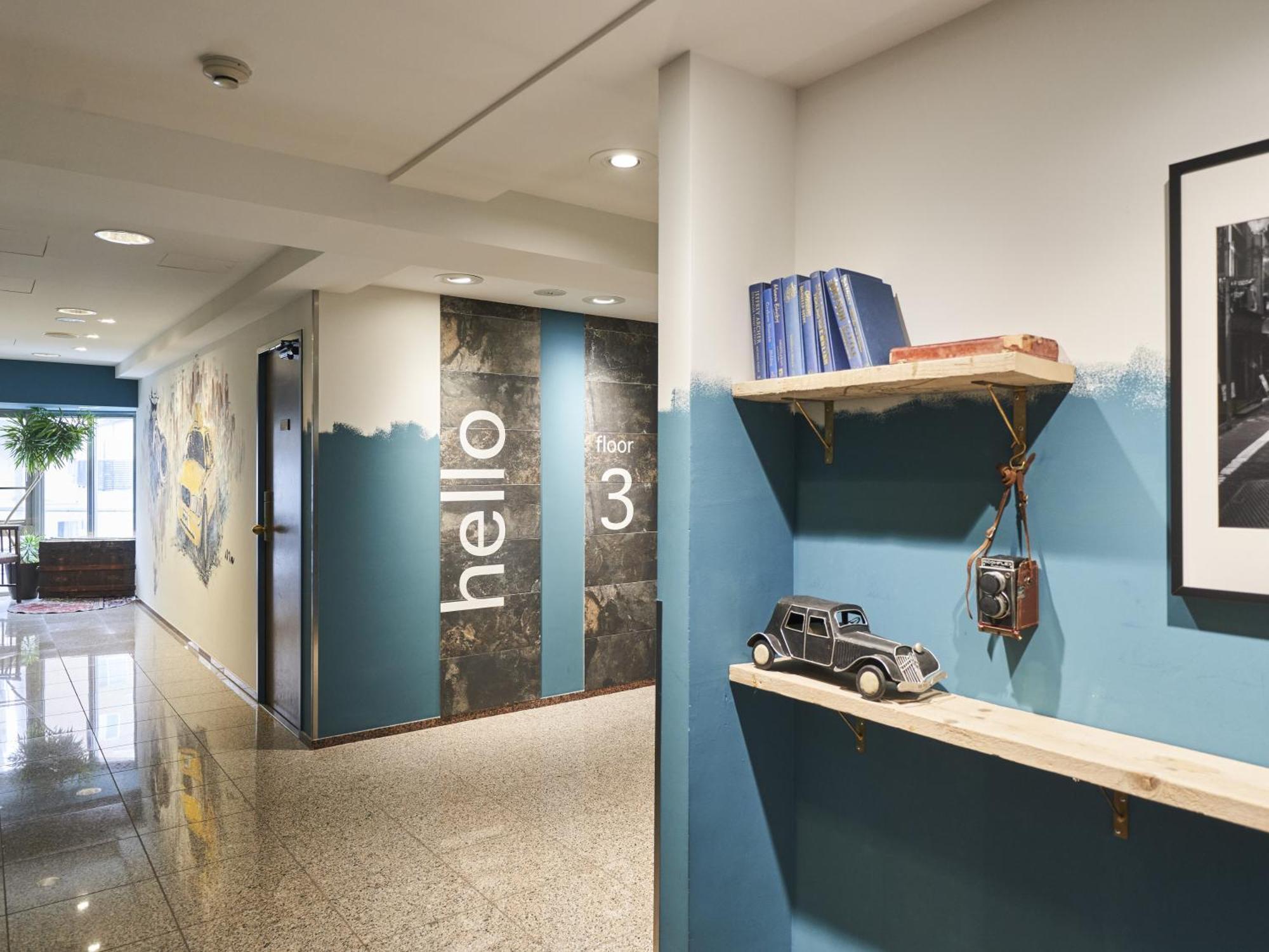 Hotel Toms Tokio Zewnętrze zdjęcie