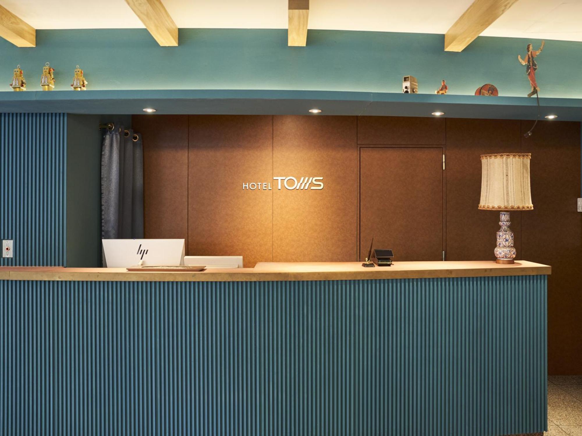 Hotel Toms Tokio Zewnętrze zdjęcie